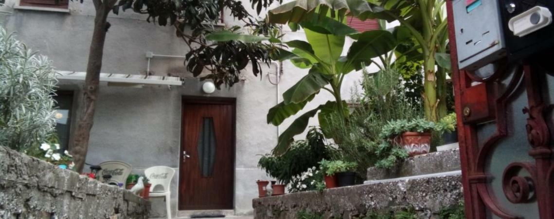 Casa Vacanze Poison Τεργέστη Εξωτερικό φωτογραφία